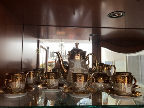 Goldenes kaffeeservice - k,
