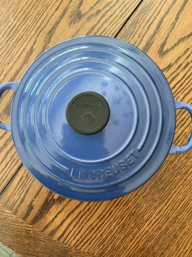 Creuset signature - le,