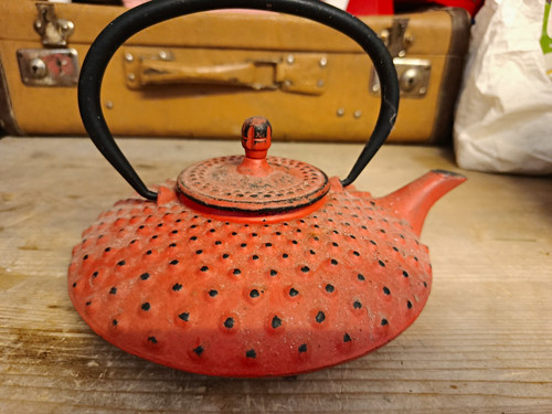 Gusseisen teekanne rot schwarz - teekanne, rot/schwarz