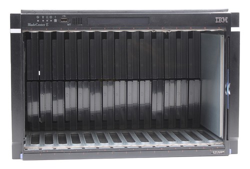 Ibm bladecenter e8677 chassis - ibm,