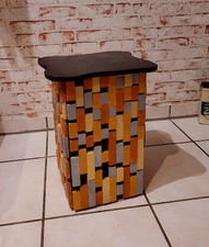 Holzsaeule,Hocker,Saeule,Blume