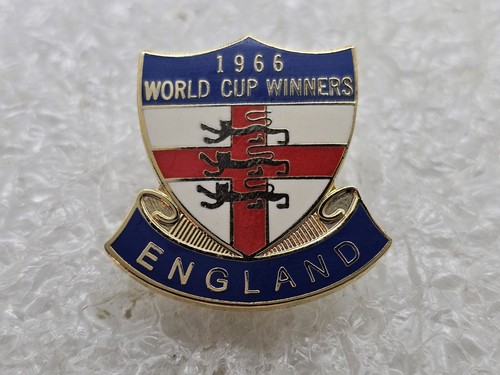 England 1966 wembley pin - england,