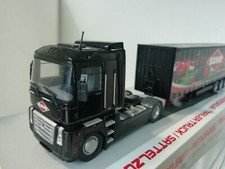 Universal Hobbies Renault