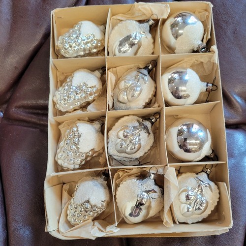 Antike christbaumkugeln - ⭐️,