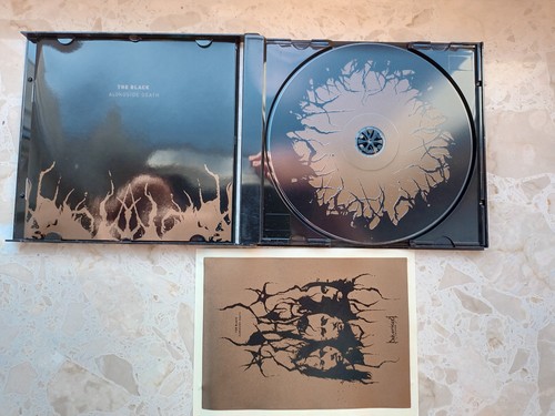 The black alongside death - the,