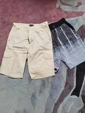 2 kurze Herrenhosen Größe  M
