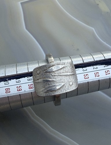Moderner designer ring aus - moderner, designer-ring
