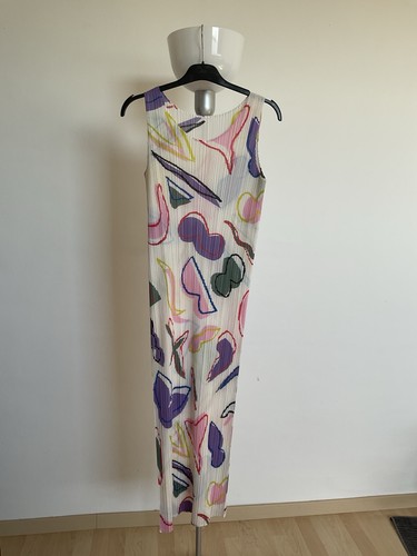 Pleats please issey miyake - pleats,