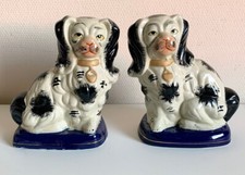 Ein paar kaminhunde - ein,