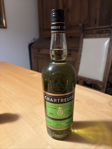 Chartreuse liquer fabriquee - chartreuse,