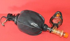 Ambu Beatmungsbeutel / Beutel / Mark III 3 inkl. Maske &  Adapter / PEEP VALVE