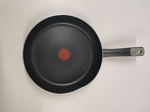 Traditionelle bratpfanne tefal - traditionelle,