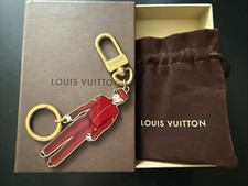 Schlüsselanhänger  LOUIS VUITTON (PB 1121)Taschenanhänger