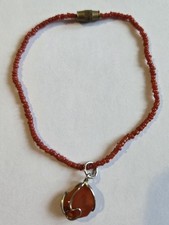 Zartes Vintage Korallenarmband