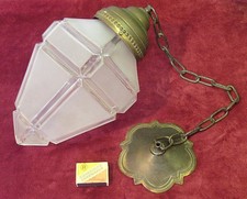 große alte Deckenlampe