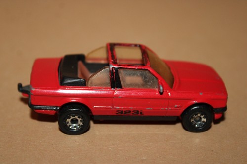 Matchbox bmw 325i made - ,