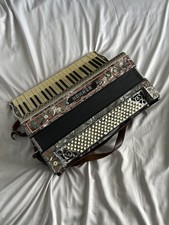 Vintage Hohner Tango III