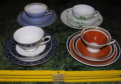 Sammeltassen teilig aus - 3-,