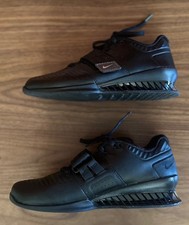 NIKE Men's Romaleos 3