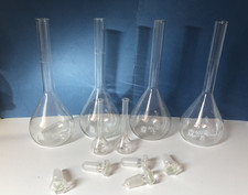 Laborgläser, unbenutze Meßkolben, Hohlglasstopfen, Apotheken, Chemieunterricht