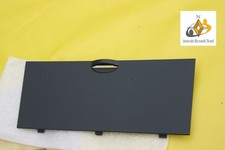 Neue Klappe Stirnseite