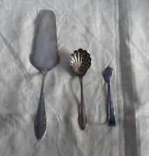 Tortenheber , Zuckerlöffel , Zuckerzange -   Wellner - Silber  394  Laurin