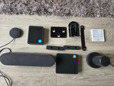 Logitech Rally Plus Kit für