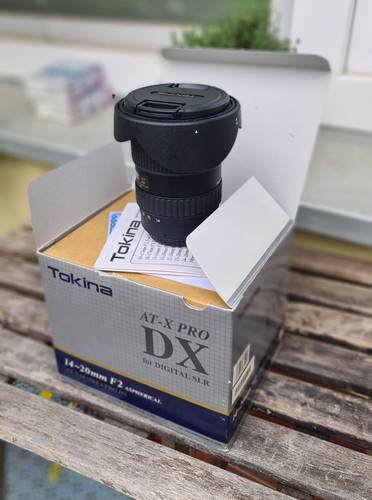 Tokina pro 20mm f - at-x, sd