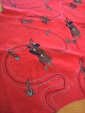 Design  Leder Haut  Echtleder ROT  Schwarz    bestickt  108 x 90cm