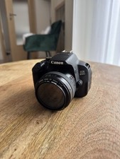 Canon EOS 650D mit viel Zubehör - Canon 50mm f1.4 Objektiv, Akku, Tasche, etc.