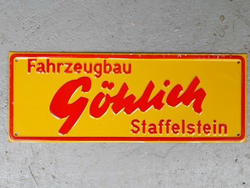 Altes blechschild fahrzeugbau - blechschild,