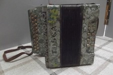 TOSCA Akkordeon Zieharmonika