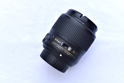 Nikon nikkor 8 af s - 35, af-s