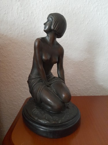 Bronzeskulptur akt frau - bronzeskulptur,