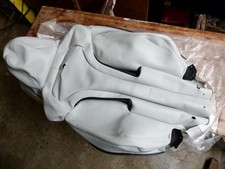 BMW M3 , M4  F80 , F82  Sitzbezug Lehne rechts Silverstone Tnr.: 8 069 552