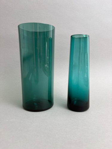 Wagenfeld vase turmalin - 2,