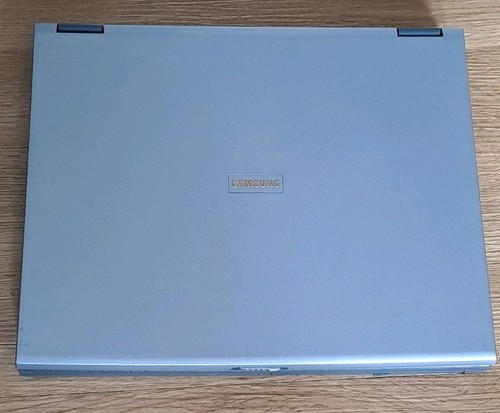 Samsung vm7000 series laptop - vm7000,