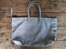 Liebeskind Ledertasche sandgrau