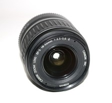 Canon 18-55mm 1:3.5-5.6 Objektiv  Zoom Lens II EF-S EFS 2 Lens Canon EF-S