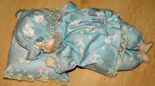 Babypuppe spieluhr - babypuppe,