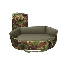 Carp Cradle Angeln Abhakmatte Oval DPM Camo mit Tragetasche - Carper Tackle