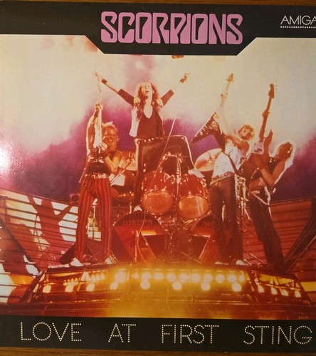 Scorpions love at first - -,