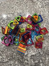 Magnetic Building Tiles