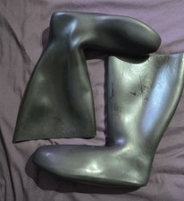 Heavy Rubber Boots, Latex
