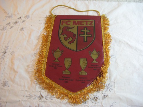 Fussball wimpel metz aus - fc,