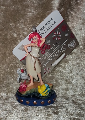 Neu disney store ornament - disney,