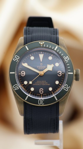 Tudor black bay - bay, bronze