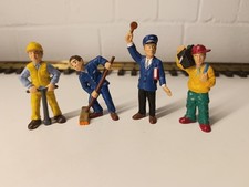 Vier Stück Bullyland Figuren Stehend Bahnpersonal Und Passagiere 1:22,5 Für LGB