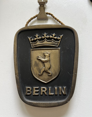 Bronzefarbene alte