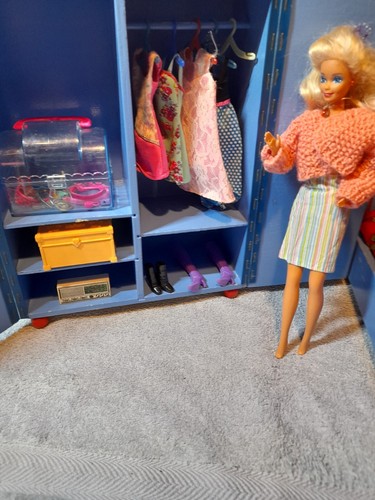 Barbie puppenmöbel konvolut - ,